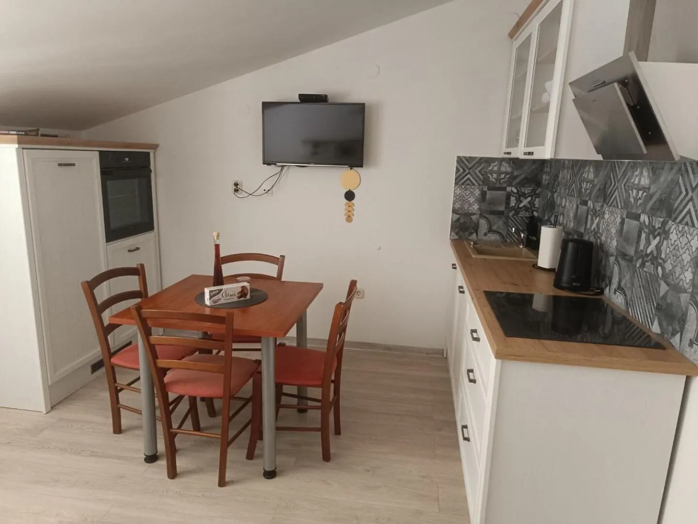 Apartments Antonia - 5 M From Sea